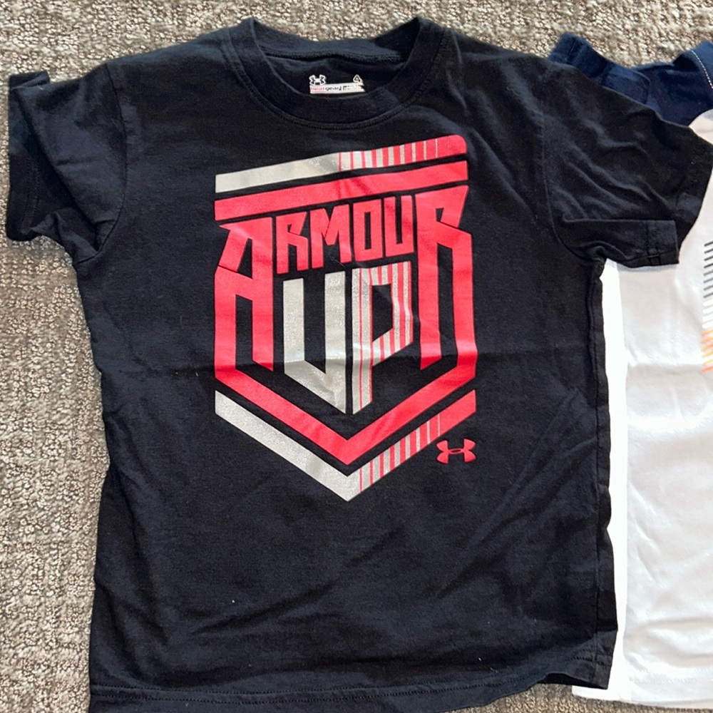 Under Armour & Nike T-Shirt